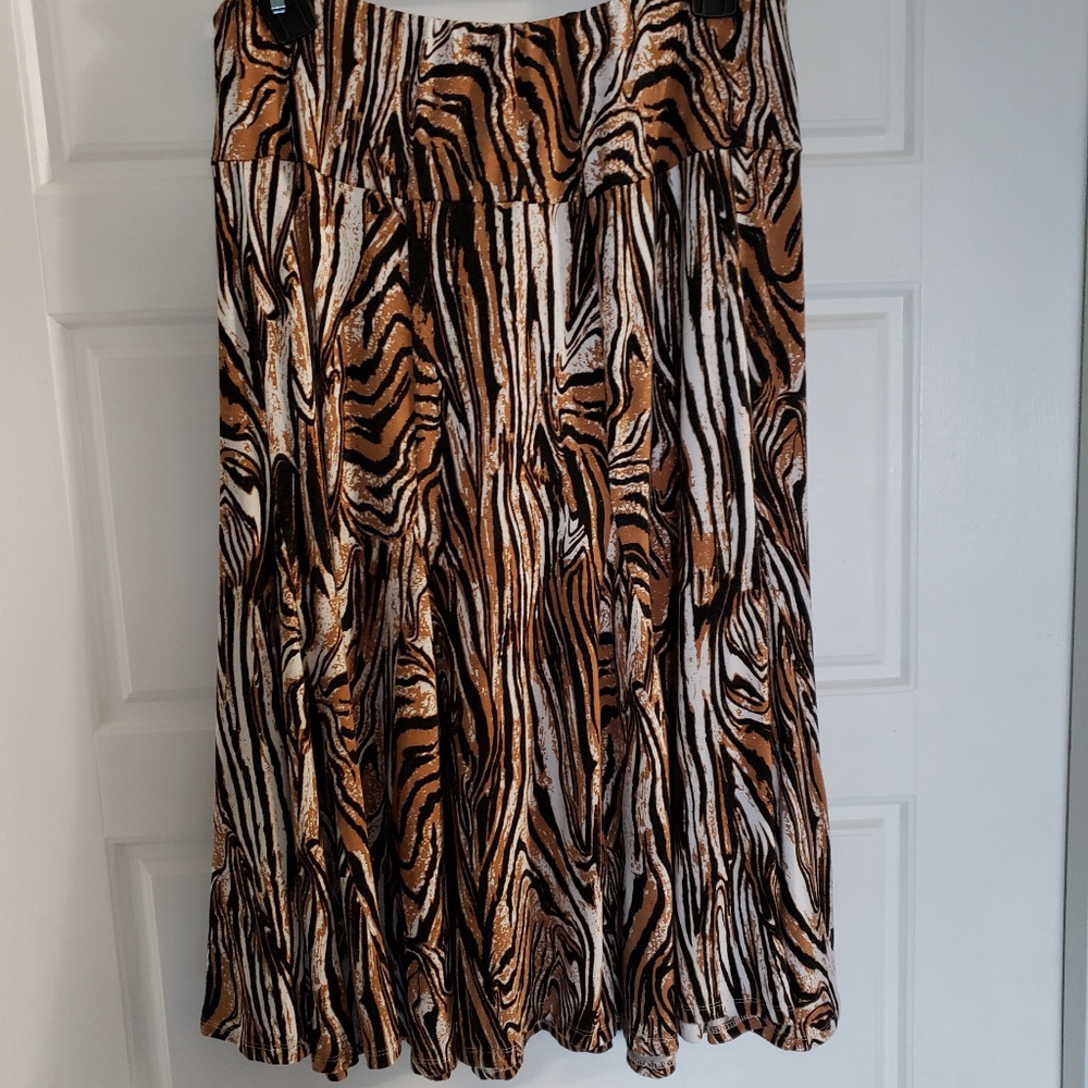 Leopard skirt